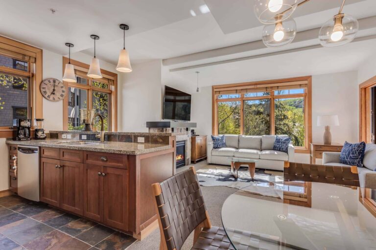Vacation rental in snowmass with nice view of kitchen and living space